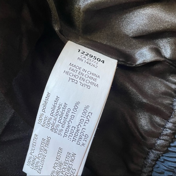 DEX, Bomber style jacket, with zipper detail down arms, unique vibe.. Size M - Picture 11 of 11